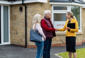 Thinking of downsizing a Randburg property? Discover why moving to a smaller home can free up time, money, and lifestyle opportunities